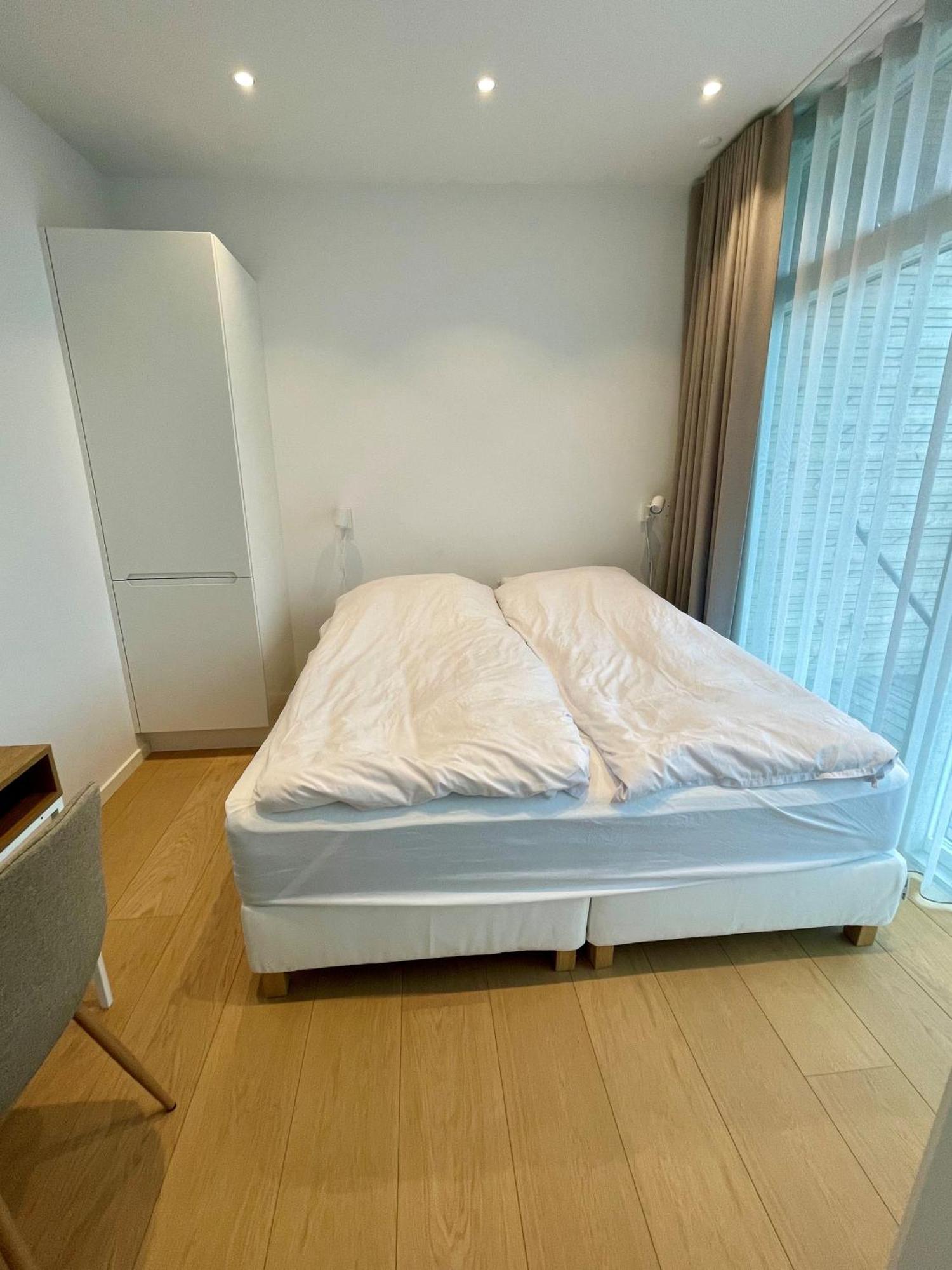Nybygget Hus I Svaneke Taet Pa Klipper, Skov Og Hav Exterior photo